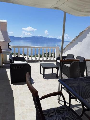 陽台/露台, Apartments by the sea Brist, Makarska - 11039 in 巴斯