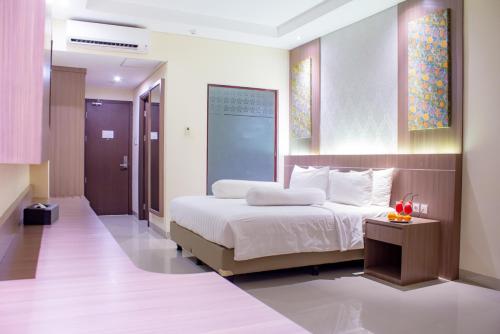 Nevada Ketapang Hotel Asana Nevada ketapang is a popular choice amongst travelers in Ketapang, whether exploring or just passing through. Offering a variety of facilities and services, the property provides all you need fo