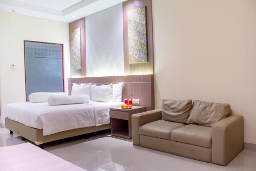 Nevada Ketapang Hotel Asana Nevada ketapang is a popular choice amongst travelers in Ketapang, whether exploring or just passing through. Offering a variety of facilities and services, the property provides all you need fo