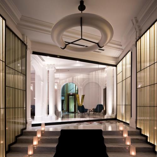 Hôtel Vernet Champs Elysées Paris