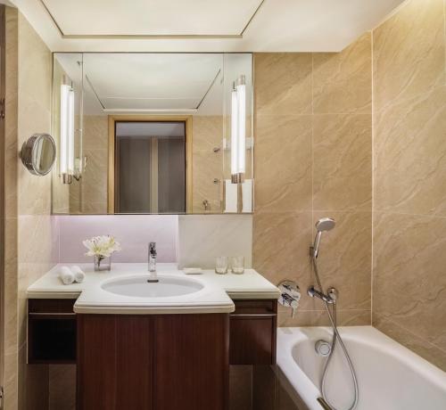 Shangri-La Hotel Changchun