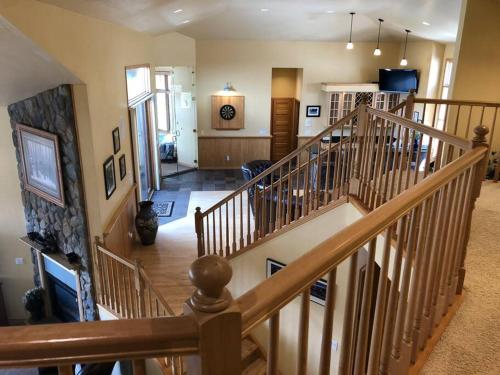 Highlands Ridge Retreat - image 2