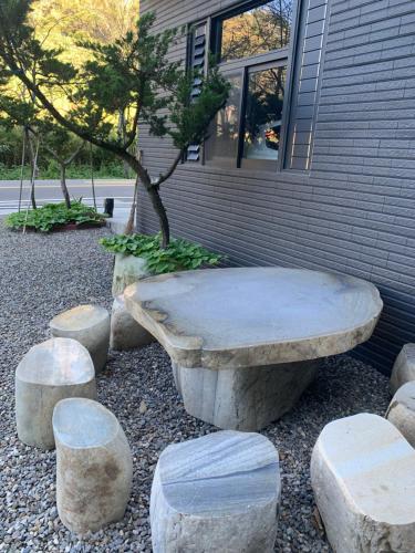 微楓民宿 可加購晚餐酸白菜火鍋 微楓民宿 可加購晚餐酸白菜火鍋