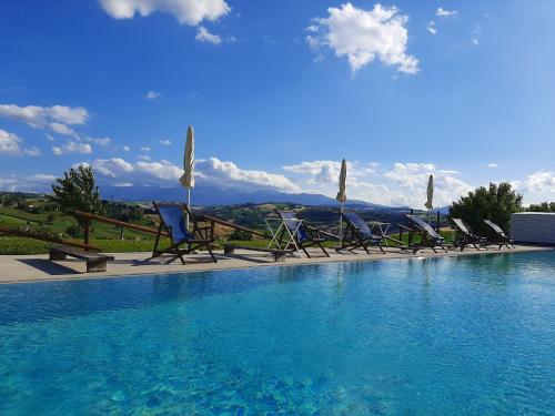 Swimming pool, Casa Azzurra in Loro Piceno