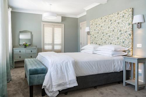King Suite with Balcony
