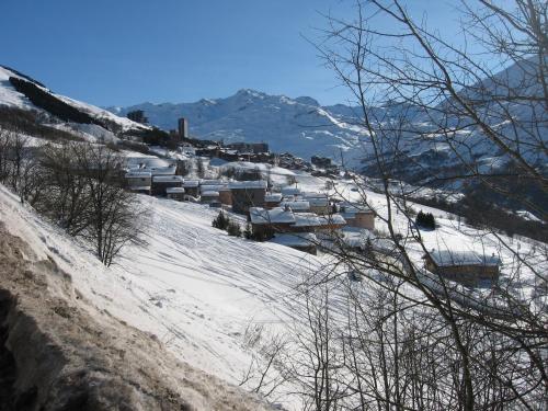 View, Appartement moderne aux Menuires - 90 m² - Vue montagne near Les petites miettes