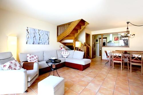 4 bedrooms house with enclosed garden and wifi at Bellver de Cerdanya