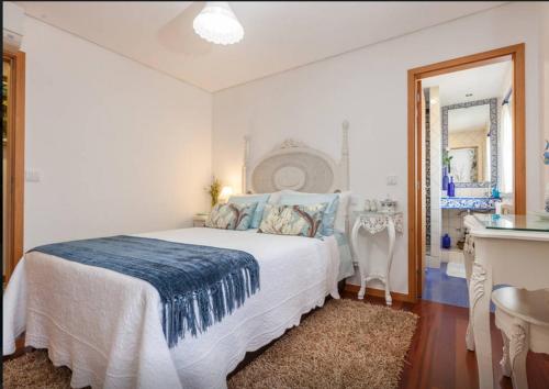 Luxurious House in Braga with Pool Luxurious House in Braga with Pool