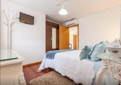 Luxurious House in Braga with Pool Luxurious House in Braga with Pool