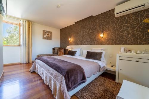 Luxurious House in Braga with Pool Luxurious House in Braga with Pool