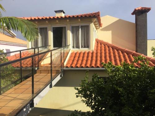  One bedroom house with sea view enclosed garden and wifi at Gaula 3 km away from the beach in Gaula
