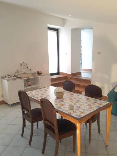 2 bedrooms appartement with furnished terrace at Marsico Nuovo 6 km away from the slopes