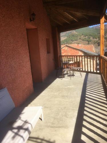 4 bedrooms appartement with city view furnished terrace and wifi at Bellver de Cerdanya - Apartment