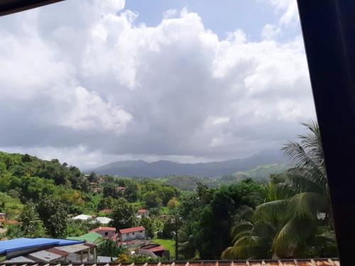 Uitzicht, Appartement charmant à Sainte-Marie avec terrasse de 88 m² (Appartement charmant a Sainte-Marie avec terrasse de 88 m²) in Diamant