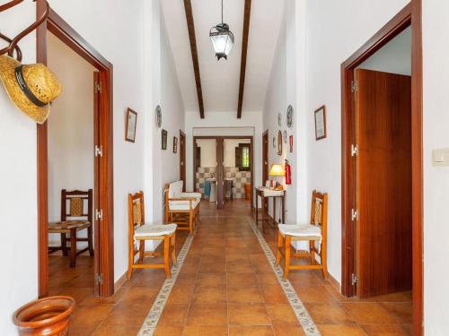  Charming house in Fuente la Seda with private pool in Albanchez de Mágina