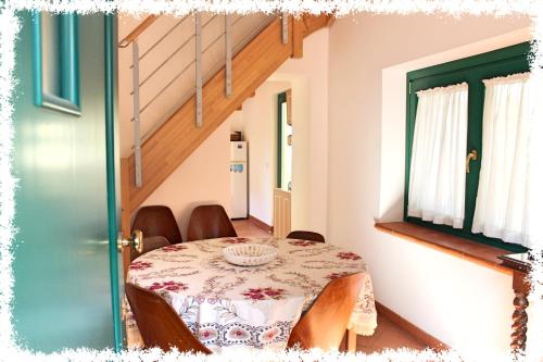  Comfy house in Crotone, fenced garden in Crotone