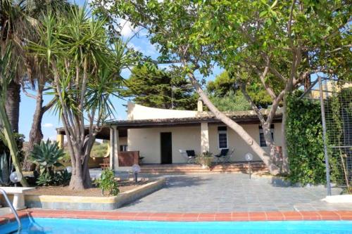 3 bedrooms villa at Sciacca 400 m away from the beach with sea view private pool and enclosed garden