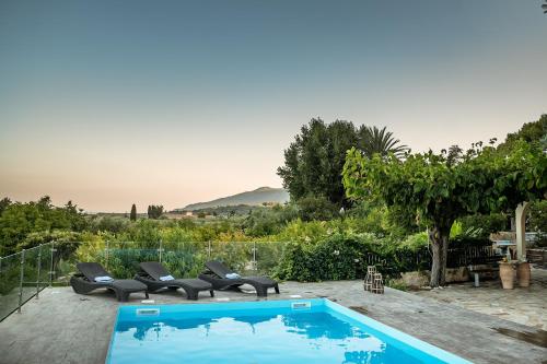 Villa Natura prive swimming pool - image 13