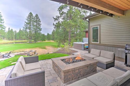 Mountain-Base Lodge about 6 Miles to Downtown Bend - image 2