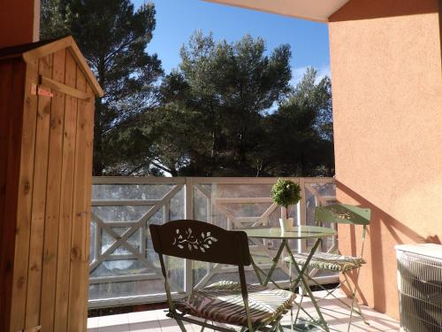 Balcony/terrace, Appartement T2 dans residence avec piscine et tennis in Vallon de Coste
