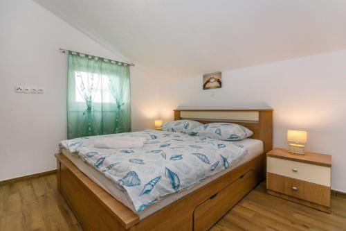 Three-Bedroom Apartment image 10