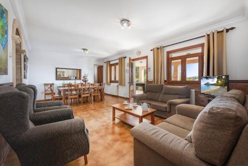 Villa Luis Vives Sea Nature and Relax - image 10