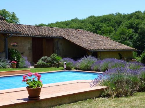 Le gîte de Rabanéou gîte à louer Esclassan-Labastide