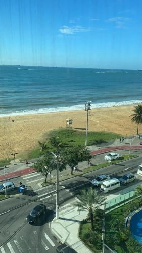 Apto na Orla da Praia da Costa em Vila Velha-ES