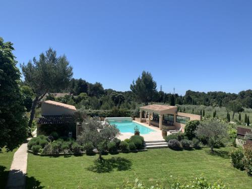 LE MAS DES CRETES gîte à louer Verquières