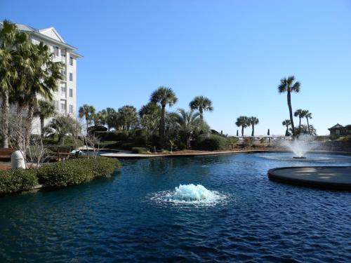 2309 SeaCrest 3 BR Forest Beach Condo