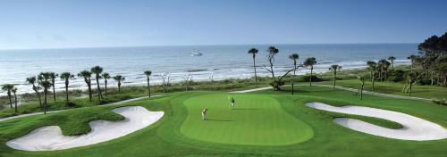 Wonderful Luxury Updated Villamare with Pool Bikes & Beach Gear included thumb 3