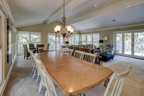 14 Cedar Waxwing 6 BR Sea Pines 2nd Row - image 7
