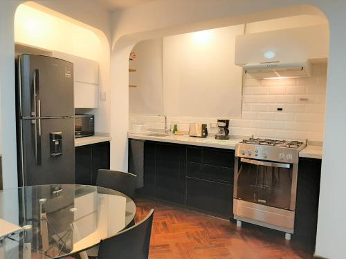 Miraflores Kennedy's Park Apartment