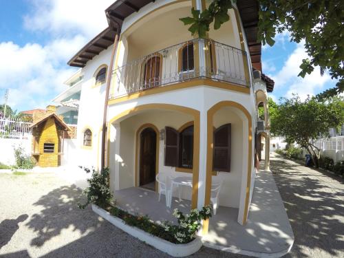 Residencial Sombreiro - Praia da Cachoeira do Bom Jesus
