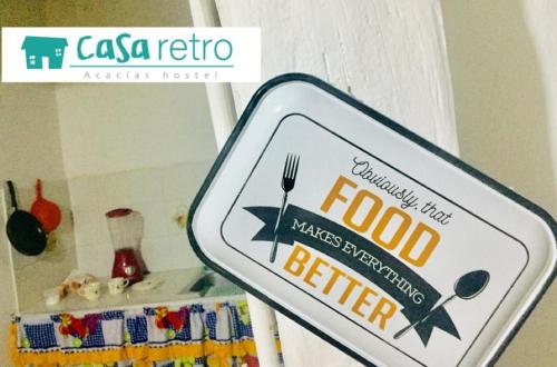 Casa Retro Acacias Hostel