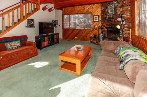 Black Diamonds View - 1917 by Big Bear Vacations - image 8