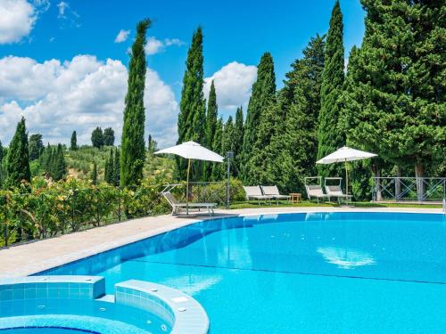 Valley-view Apartment in San Miniato with Swimming Pool - image 7