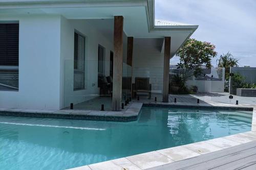 Bundeena Beach House by Kingscliff Accommodation