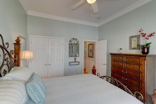 120 Waters Edge - River Rest - image 7