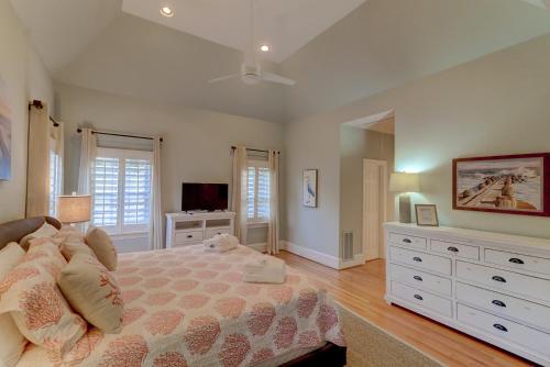 17 56th Avenue - image 6