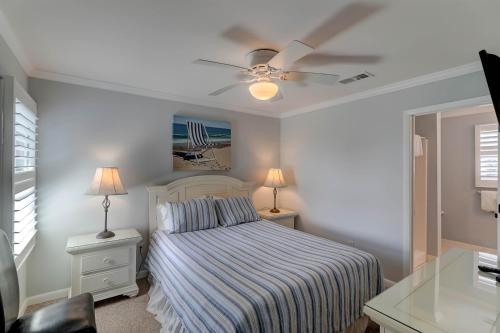 903 Ocean Boulevard - image 3