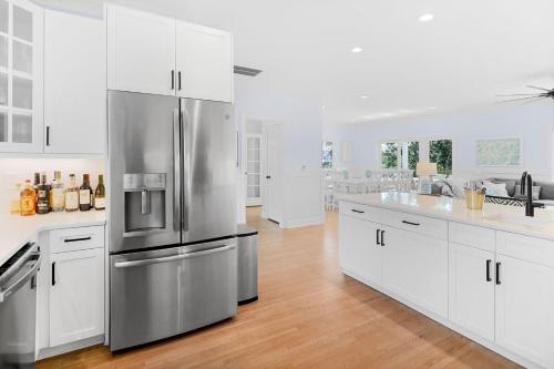 2307 Palm Boulevard - image 4