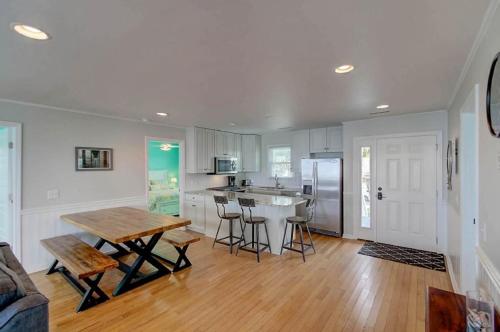 South Shore - image 3