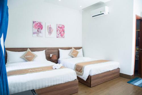Dawn Villa