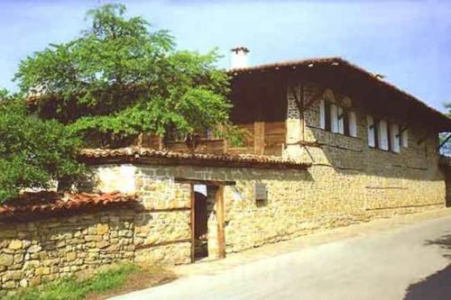 Ambaritsa Hotel