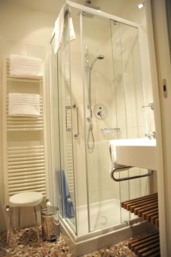 3C B&B - image 14
