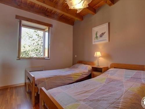 Gîte Confort, 3 pièces, 6 personnes - FR-1-493-21 cottage Bellegarde-sur-Valserine