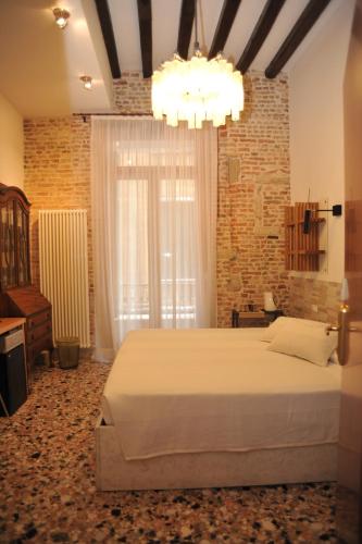 3C B&B - image 10
