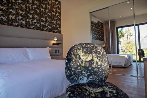 1 queen bed