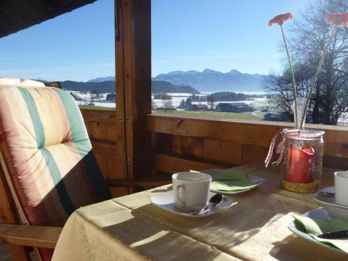 View, Panoramahof Ferienwohnung in Hopferau